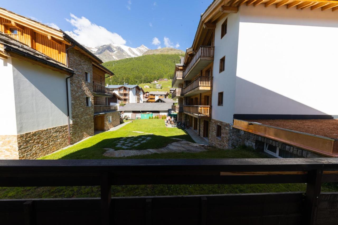 شقة Haus Slalom Saas Fee المظهر الخارجي الصورة