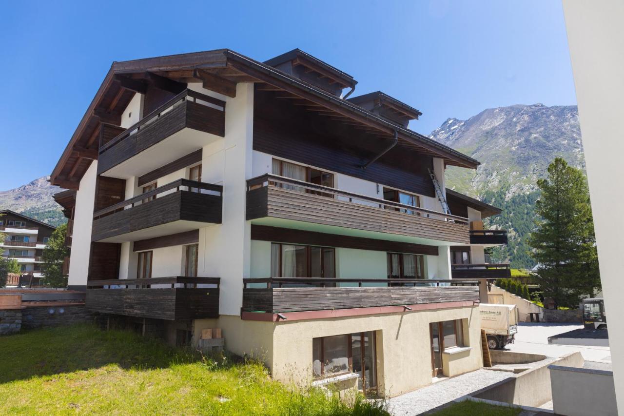 شقة Haus Slalom Saas Fee المظهر الخارجي الصورة