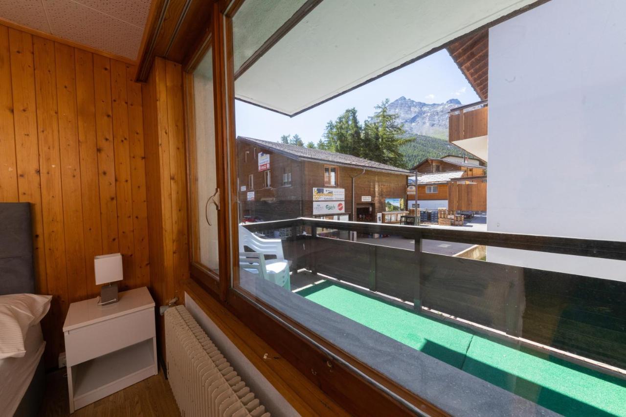 شقة Haus Slalom Saas Fee المظهر الخارجي الصورة